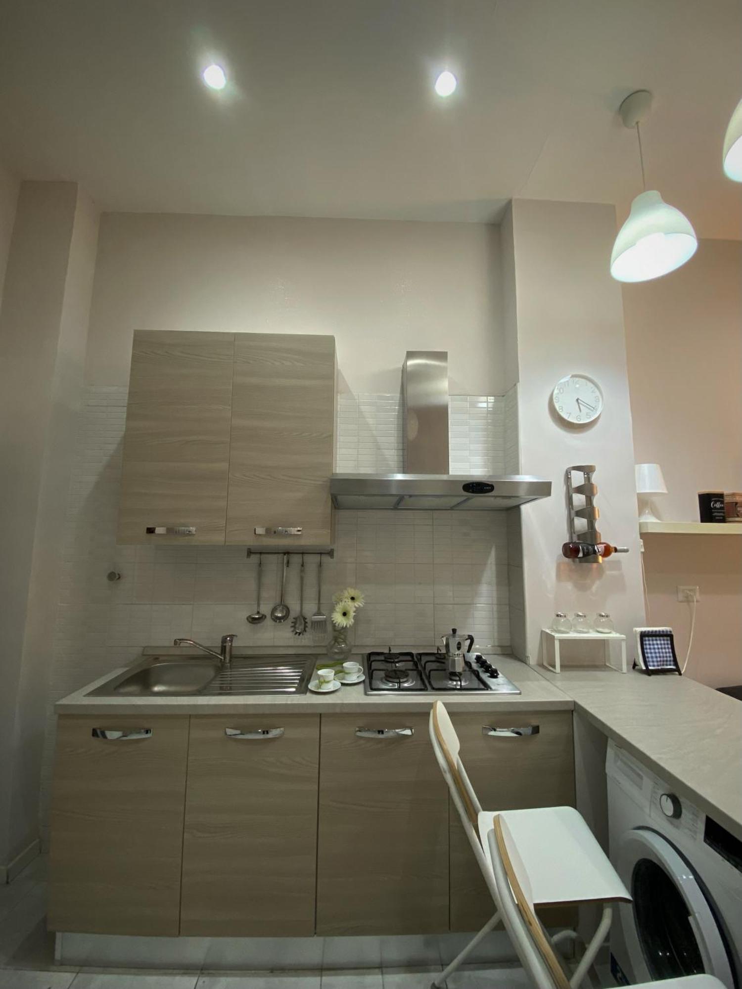 La Casa Al Centro " Vicino Al Centro Storico Di Napoli" Apartment ภายนอก รูปภาพ