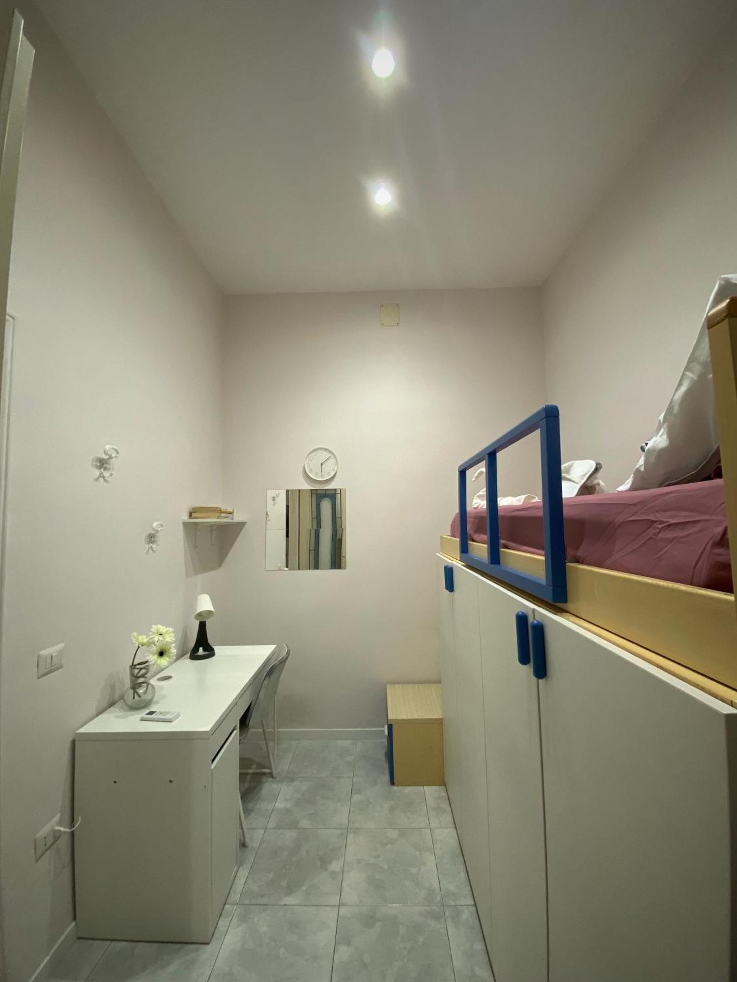 La Casa Al Centro " Vicino Al Centro Storico Di Napoli" Apartment ภายนอก รูปภาพ