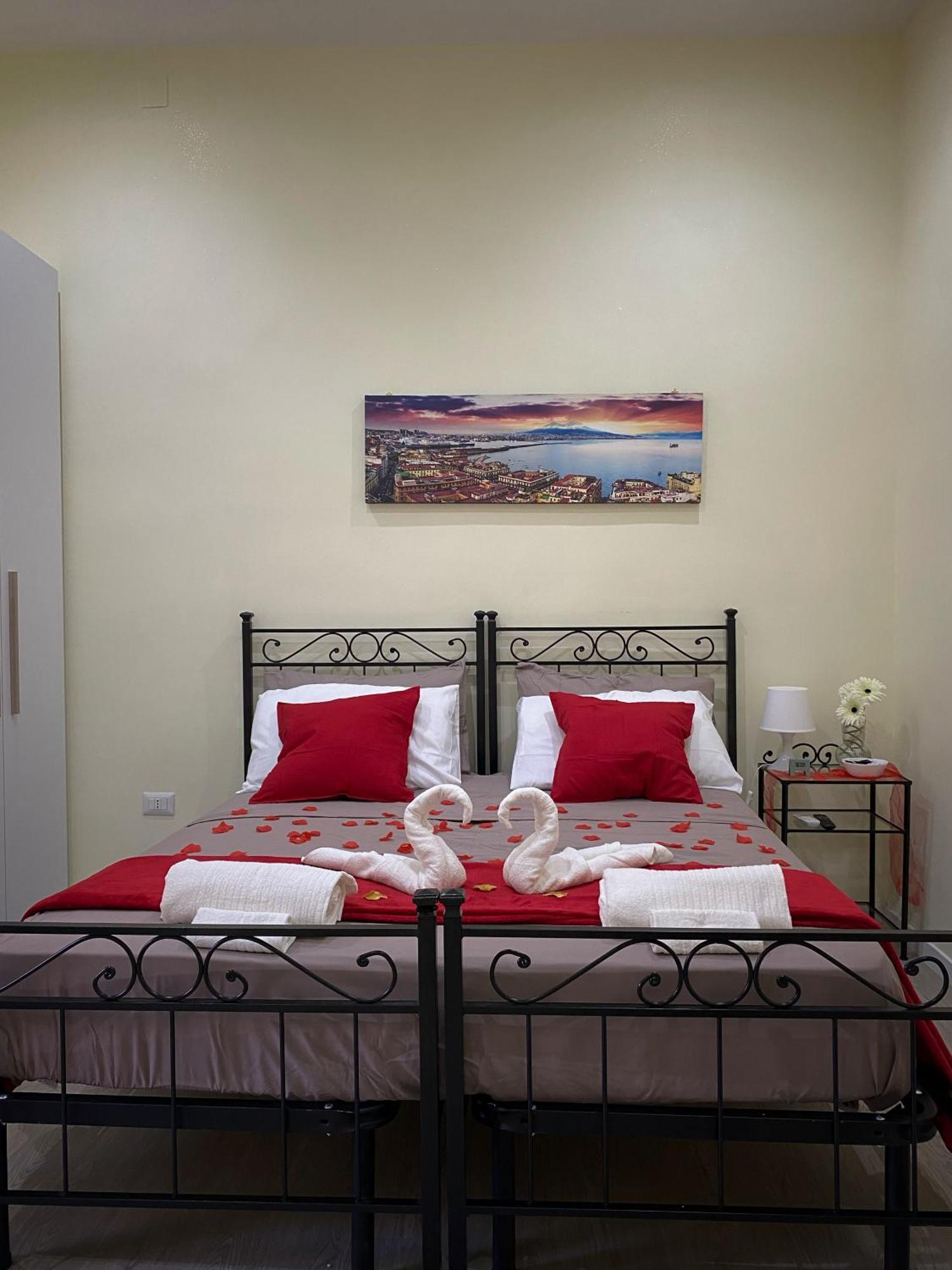 La Casa Al Centro " Vicino Al Centro Storico Di Napoli" Apartment ภายนอก รูปภาพ