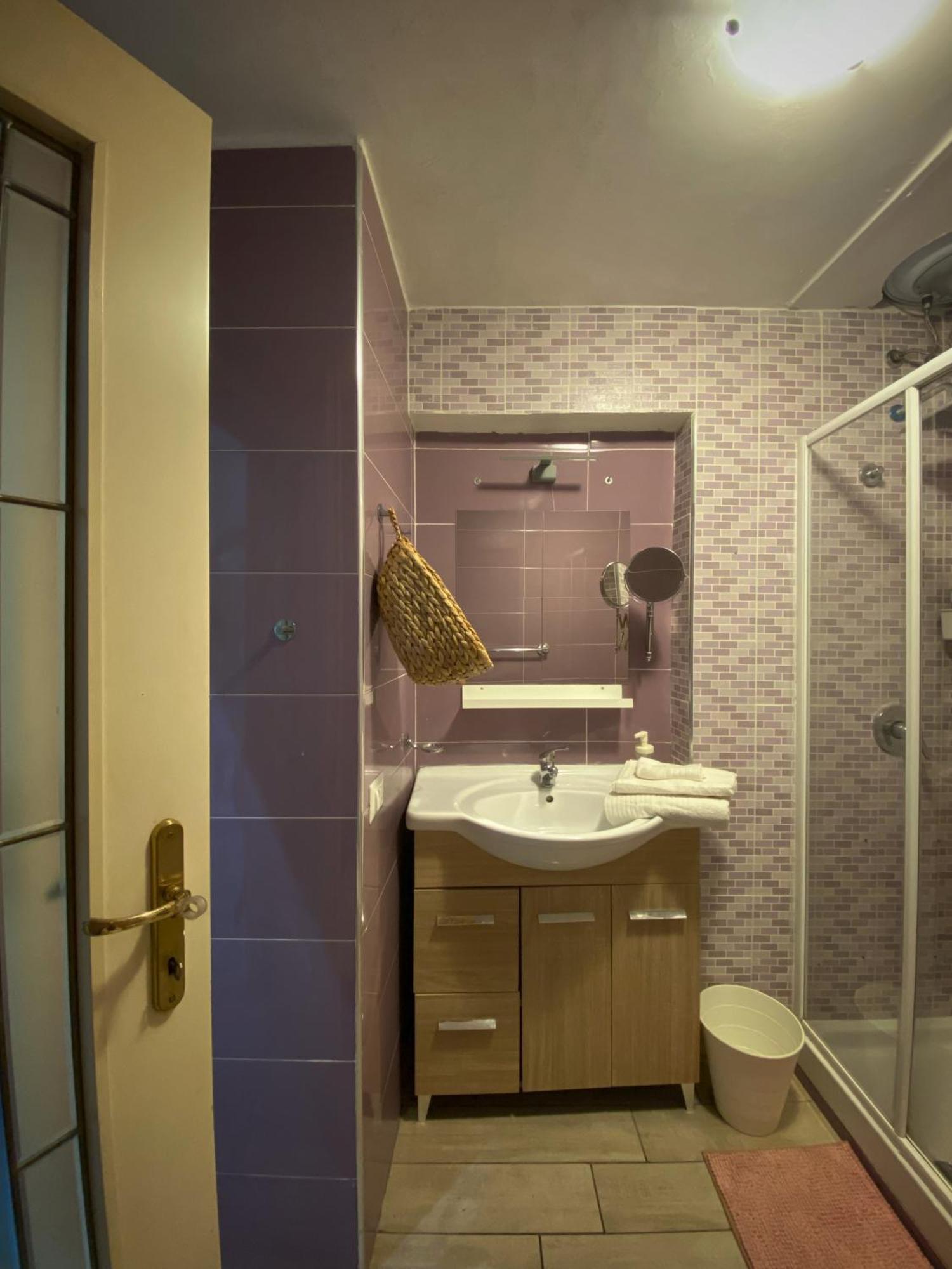 La Casa Al Centro " Vicino Al Centro Storico Di Napoli" Apartment ภายนอก รูปภาพ