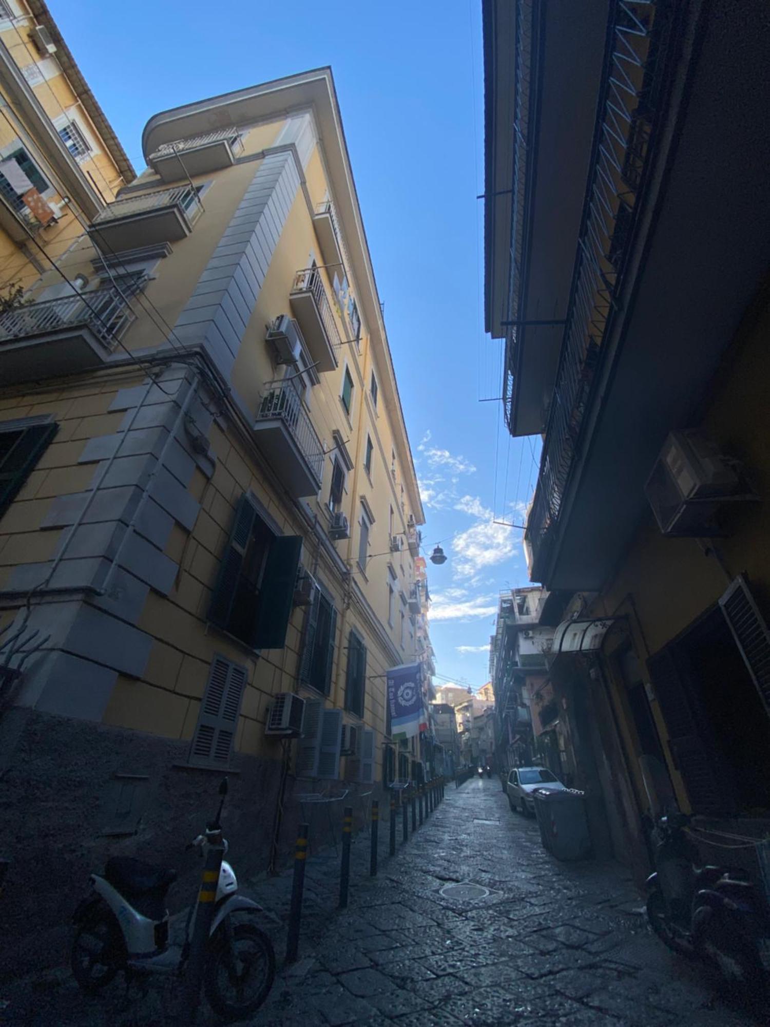 La Casa Al Centro " Vicino Al Centro Storico Di Napoli" Apartment ภายนอก รูปภาพ